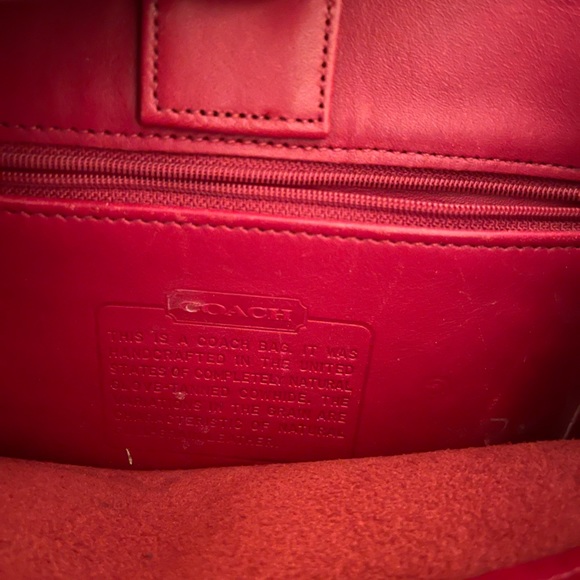 Vintage Coach Red Shoulder Bag - Picture 4 of 6